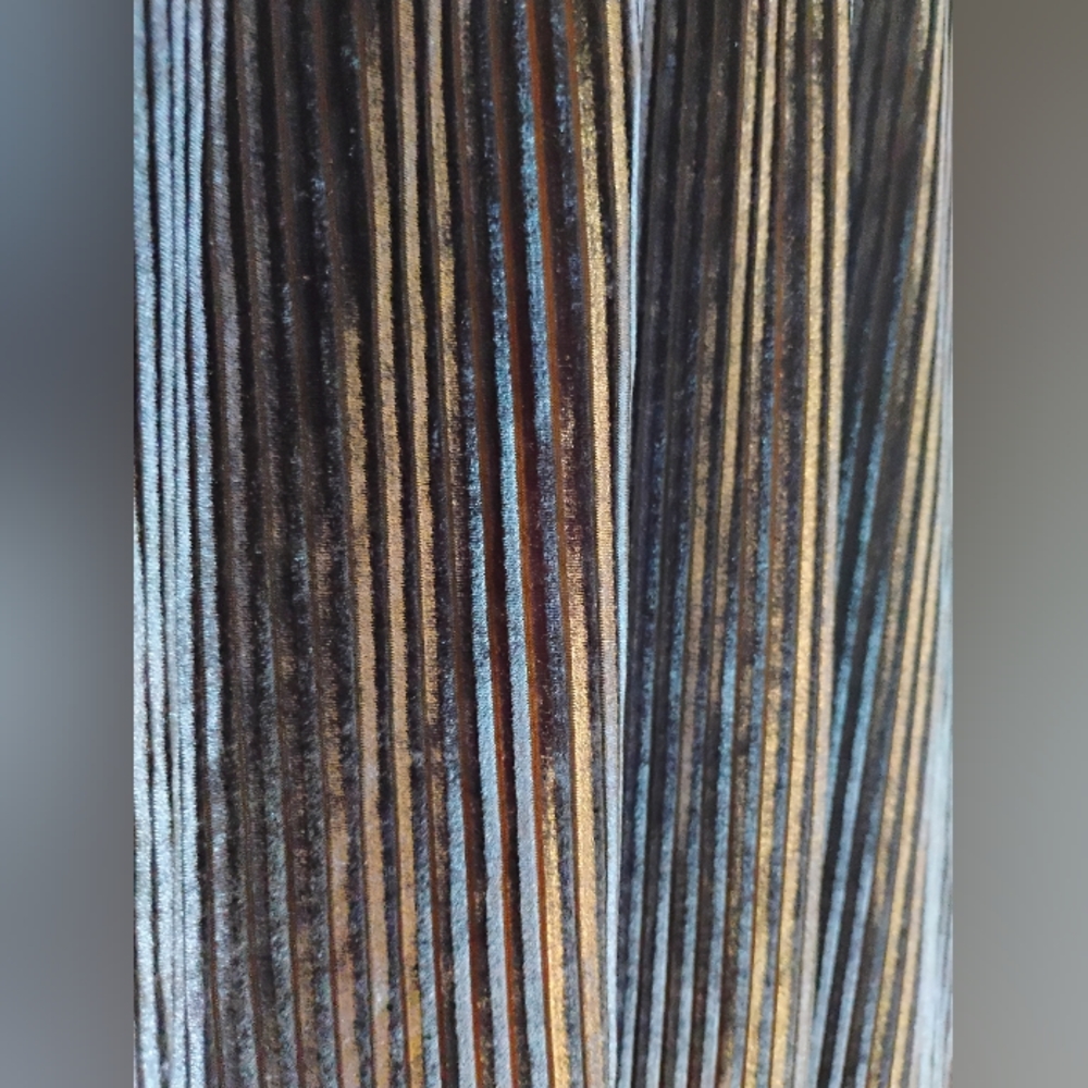 Striped Velvet Zip-Up Shirt - Picture 6 of 8